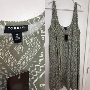Torrid Sage Geometric Print Tank Top
